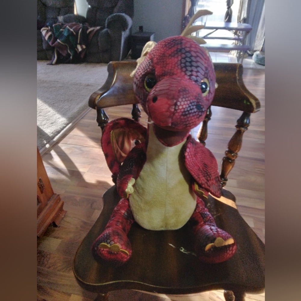 Large noisy Dragon Plush